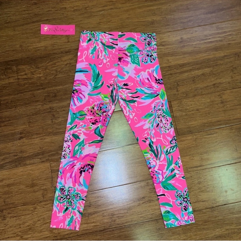 Lilly pulitzer girls Maia legging in cockatoo pink paws for a Cause